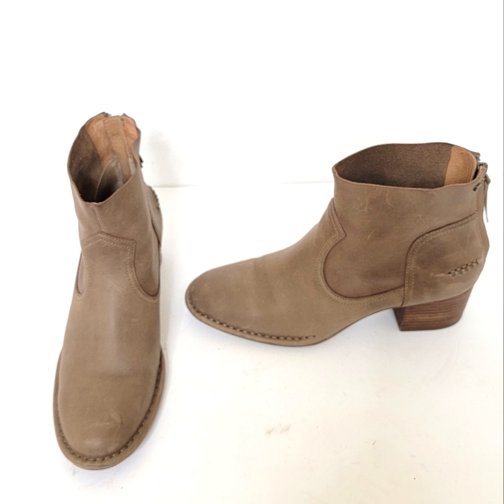 UGG Women's Taupe Ankle Booties